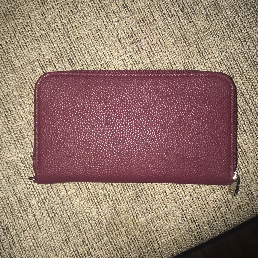 Thirty one wallet